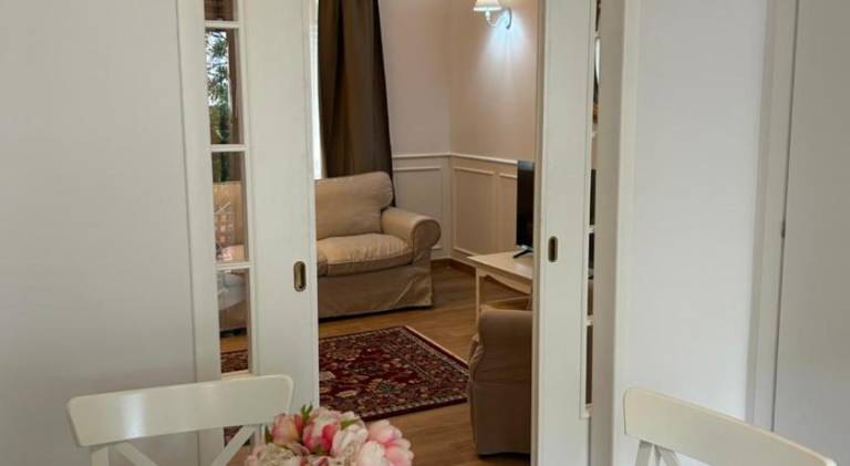 Charming Beachfront Retreat — photo 3