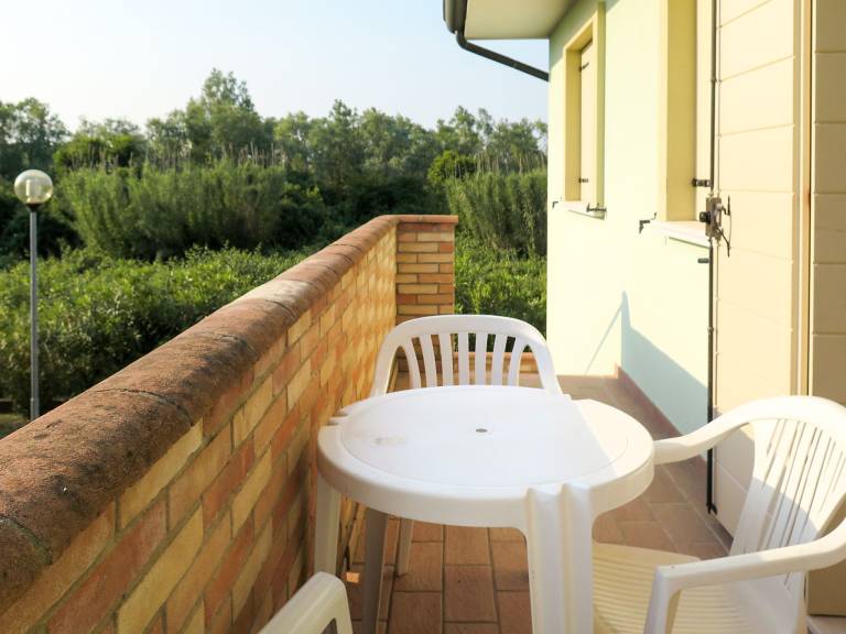Rental apartment with patio & pool — photo 3