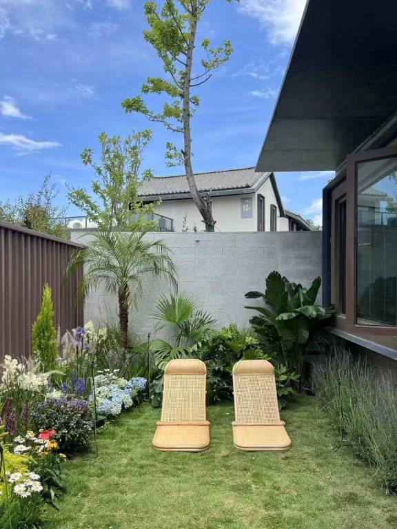 Vacation home with terrace in Dali