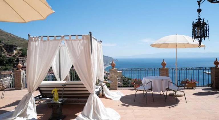 Fully equipped vacation home with terrace, hot tub & grill | Good for workation | Pets allowed — photo 3