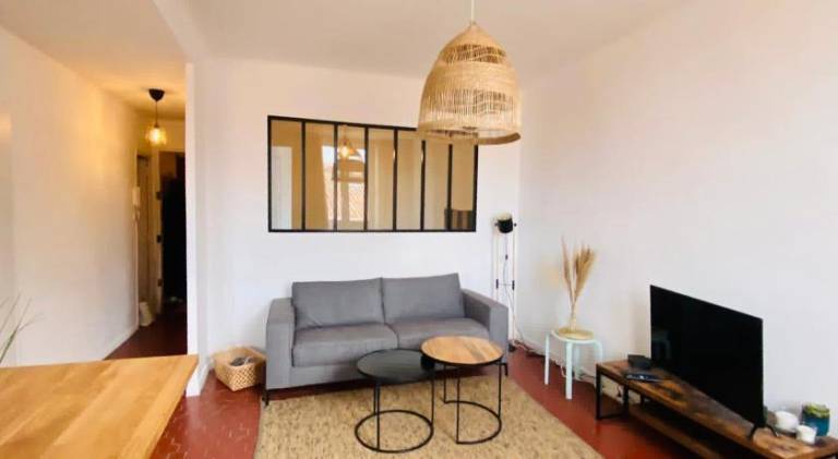 Apartment | Next to Marseille Cathedral — photo 5