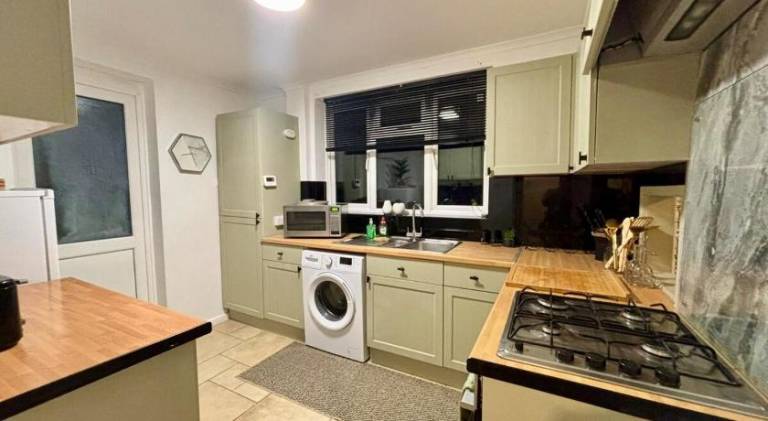 House with 1 room for 9 persons — photo 4