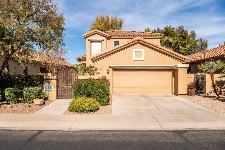 Child-friendly pleasant house with patio, private pool & garden | Pets allowed — photo 2
