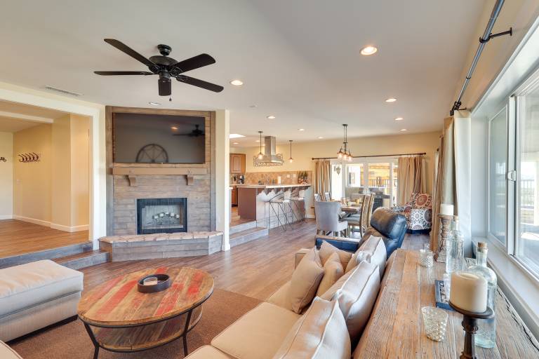 Enjoy Million-Dollar Views! Lake Havasu City Home — photo 4