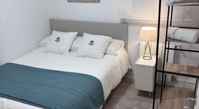 Rental apartment with 3 rooms for 5 persons — photo 2