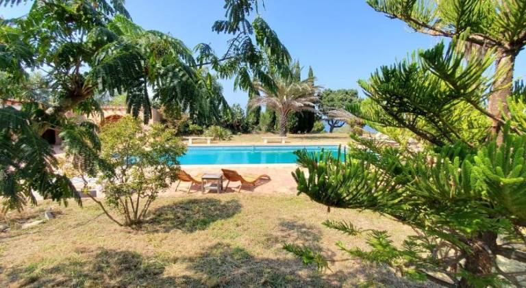 Charming apartment with pool, sea and mountain views — photo 5