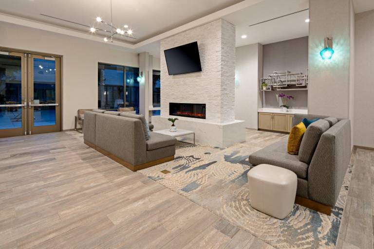 Staybridge Suites Long Beach Airport By IHG — photo 2
