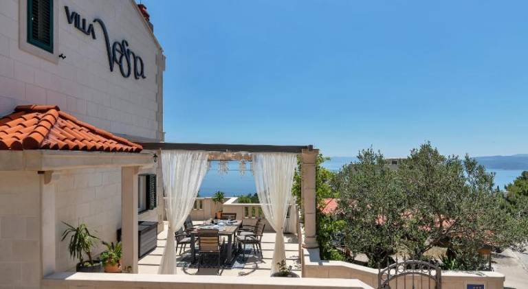 Ample villa with pool | Pets allowed — photo 4