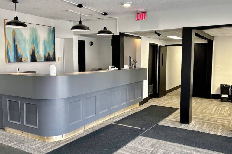 Anavada Inn & Suites Grande Prairie