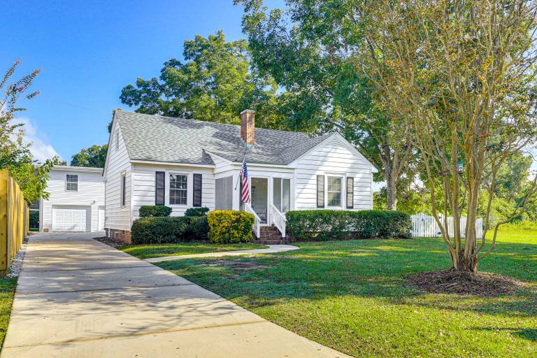 2 Mi to Downtown: Pet-Friendly Home in New Bern! — photo 3