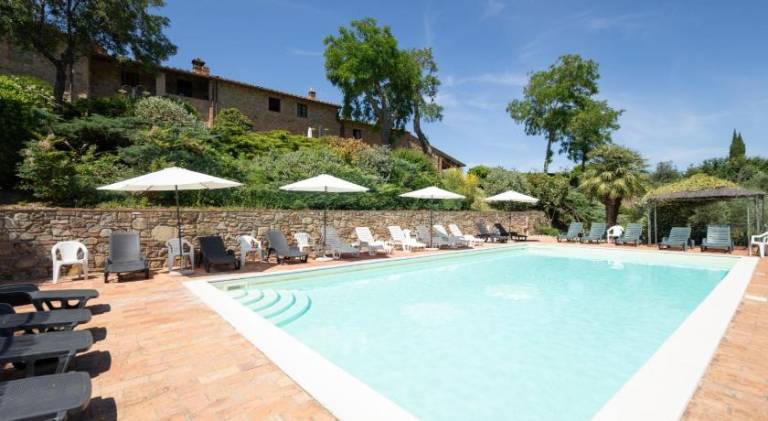 Holiday apartment with pool in Gambassi Terme