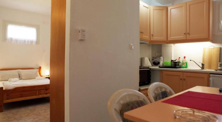 Pleasant holiday apartment with yard, BBQ & patio | Beach nearby | Pets are welcome — photo 4