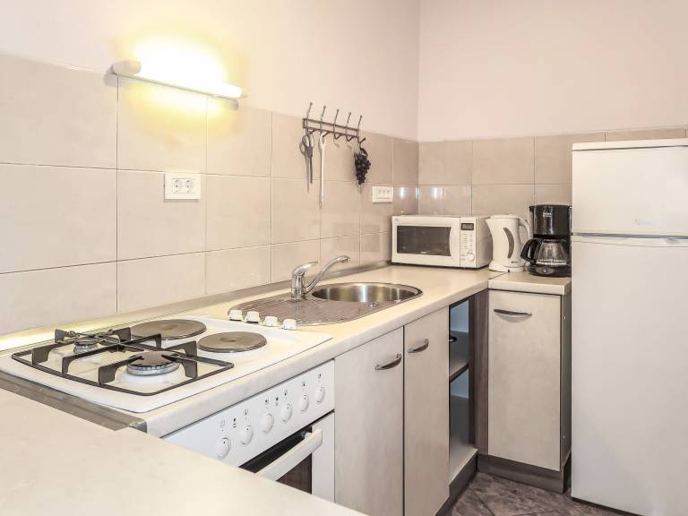Apartment with patio | Sea view | Pets are welcome — photo 4