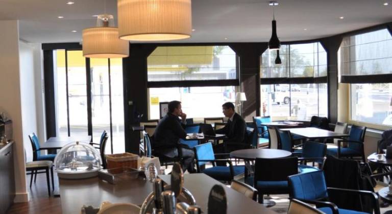 Hotel Le Berry Saint-Nazaire — photo 3