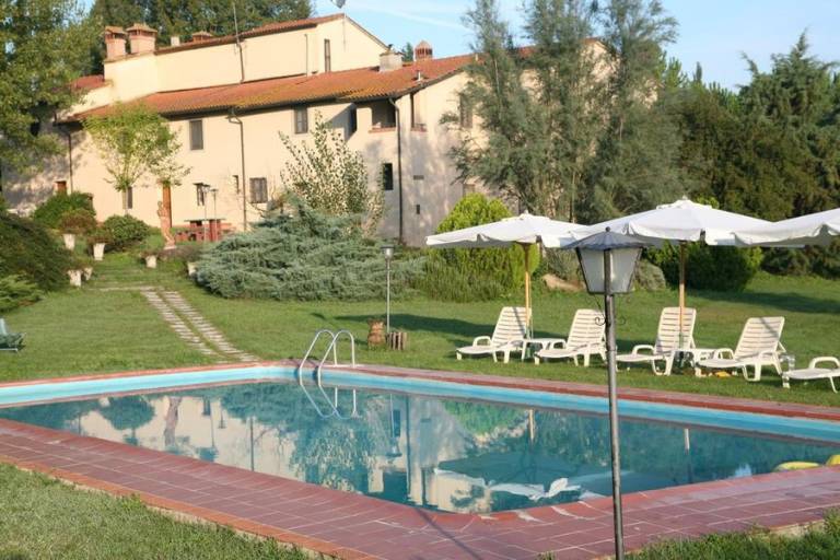 Private room Gambassi Terme