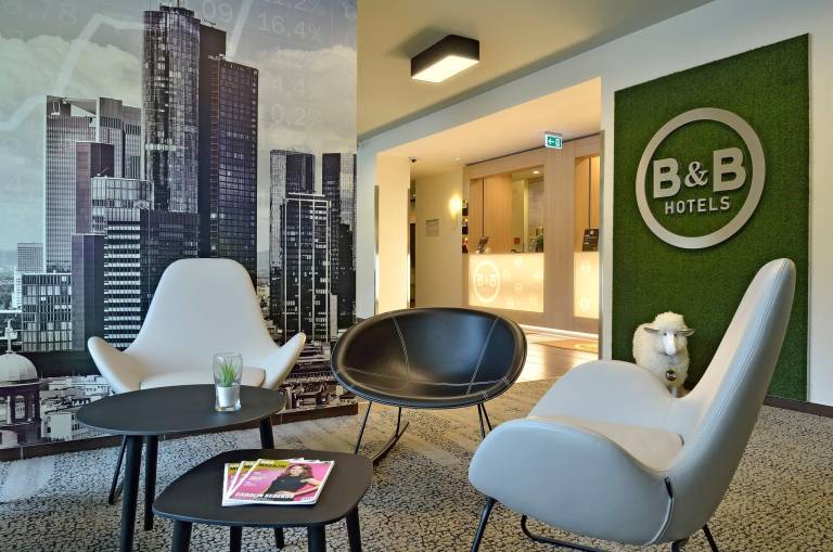 B&B HOTEL Frankfurt-West — photo 3