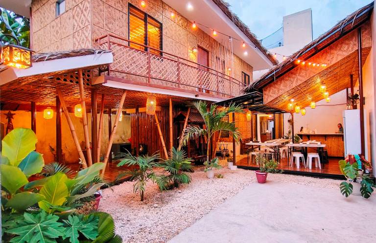 Hostel  Danao