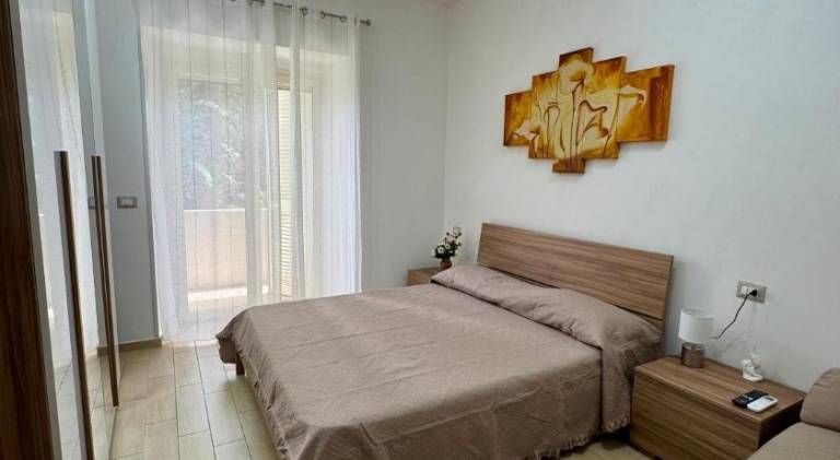 Holiday apartment with 2 rooms for 4 persons — photo 2