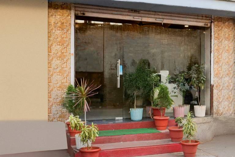 Townhouse Fateh Sagar formerly Vatika Inn