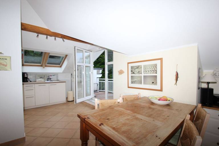 strandnahe Ferienwohnung mit Balkon und Meerblick - Villa Strandeck FeWo 08 — photo 5