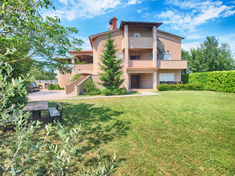 Children-friendly holiday apartment with terrace & BBQ | Dogs allowed — photo 2