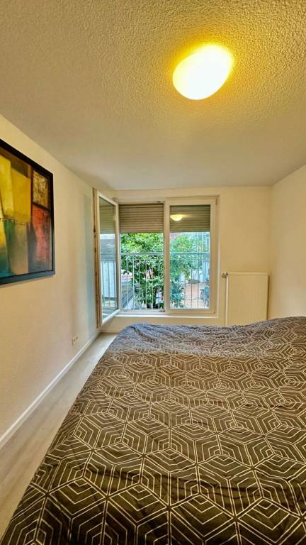 Holiday apartment with yard — photo 5