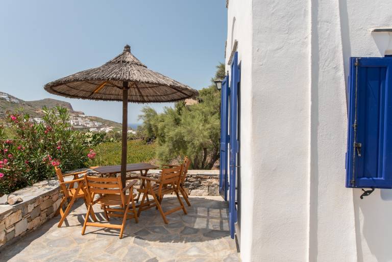 Apartment In A Hotel 'Sun Rock Boutique - Villa Menexes' with Sea View, Wi-Fi and Air Conditioning — photo 2