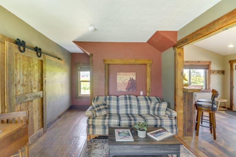 Remodeled Kalispell Farmhouse w/ Mountain Views — photo 5