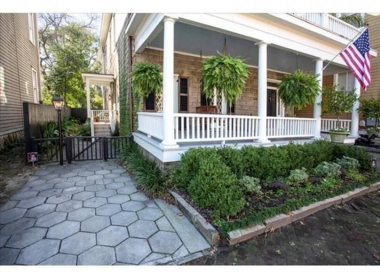 House  Historic District - South