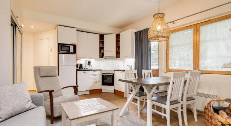 Rental apartment with 2 rooms for 6 persons — photo 3