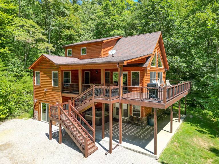 Cabin  Laurelville