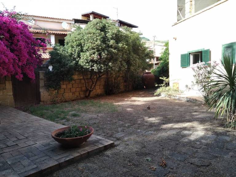 Villa Cutro