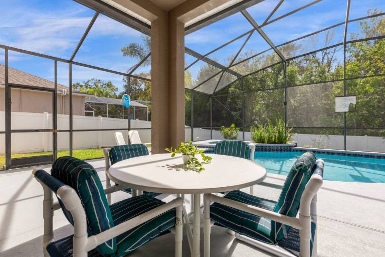 Child-friendly wonderful house with yard, terrace & jacuzzi | Suitable for remote work | Pets are welcome — photo 5