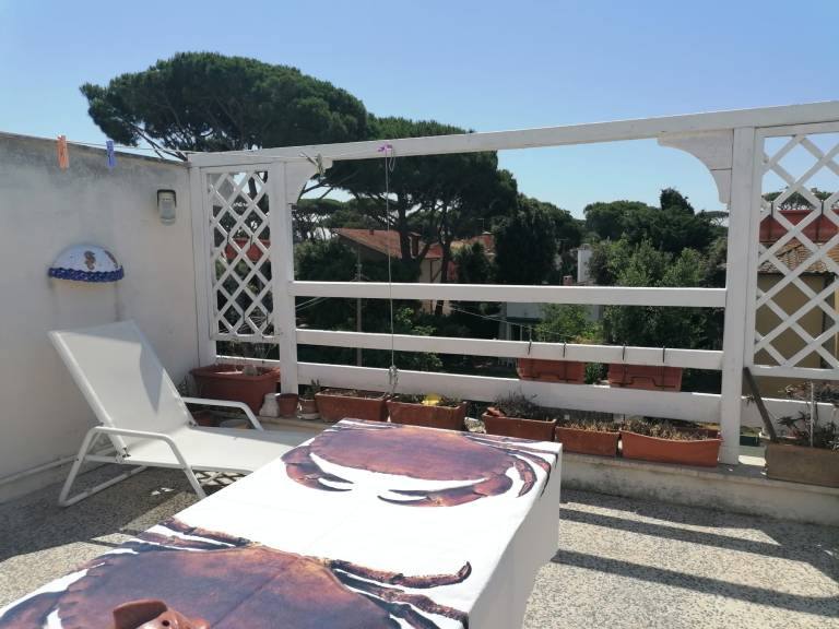 Apartment 'Casa Di Clara Fregene' with Private Terrace, Private Garden and Air Conditioning — photo 2