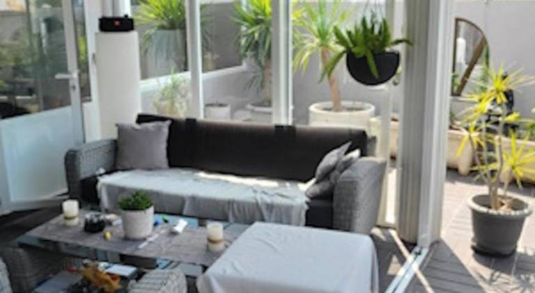 Holiday apartment with jacuzzi, terrace & private pool — photo 4