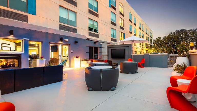 Aloft Columbia Harbison — photo 3