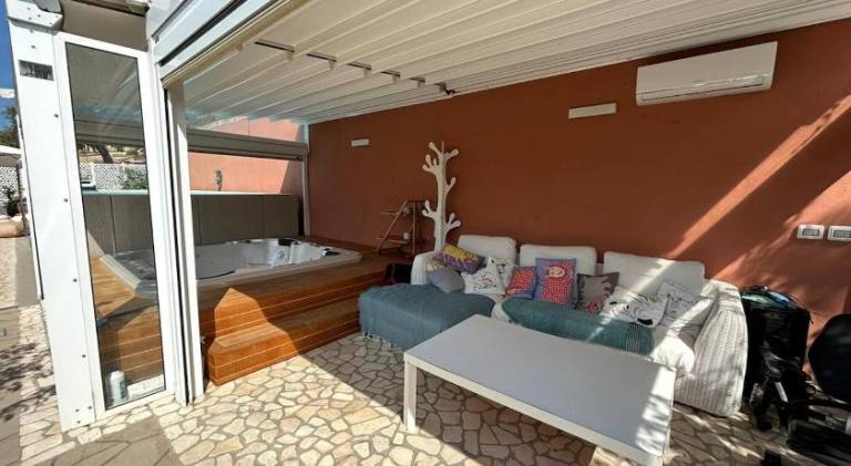 House with pool & jacuzzi | Dogs allowed — photo 2