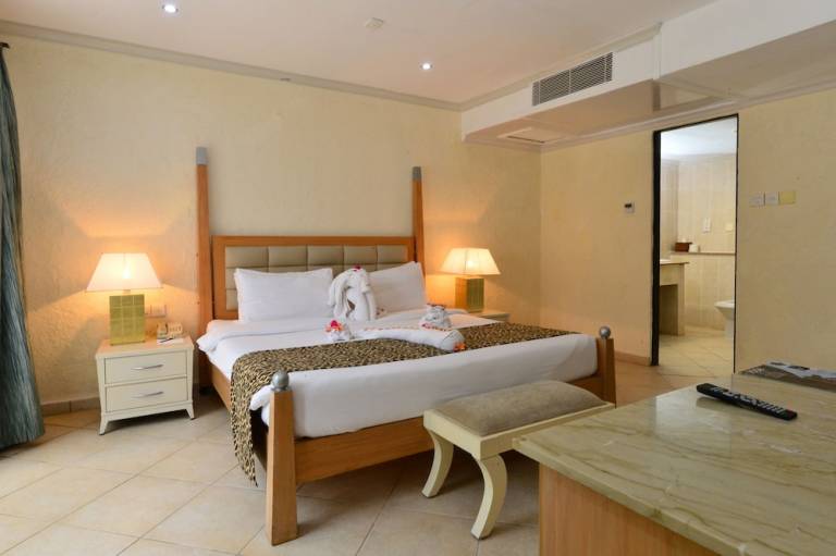 Resort Diani Beach