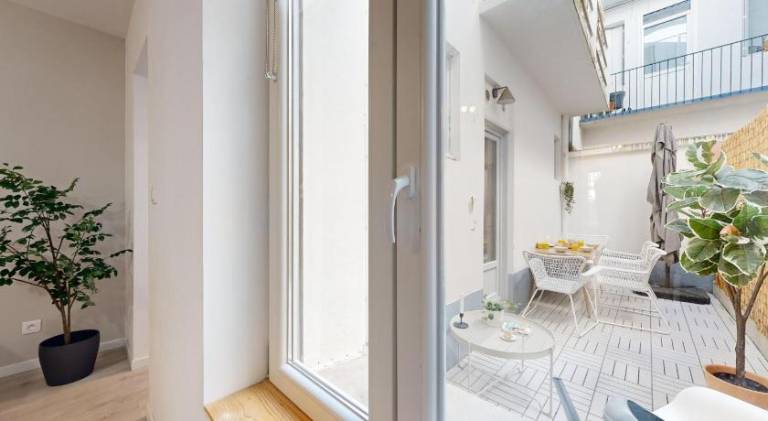 Apartment | Near Basilica of Saint-Sernin — photo 3