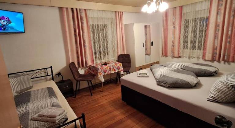 Apartment with 2 rooms for 8 persons in Hermagor-Pressegger See