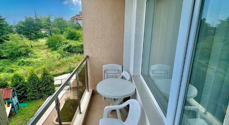 Lovely rental apartment with garden, private pool & terrace | Pets are welcome — photo 4