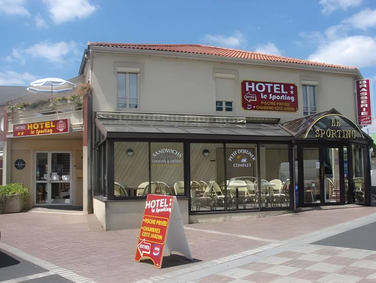 Hotel Le Cerizay in Bressuire