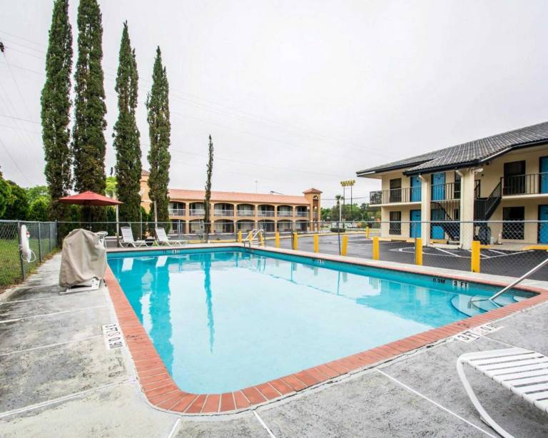 Alachua Inn — photo 4