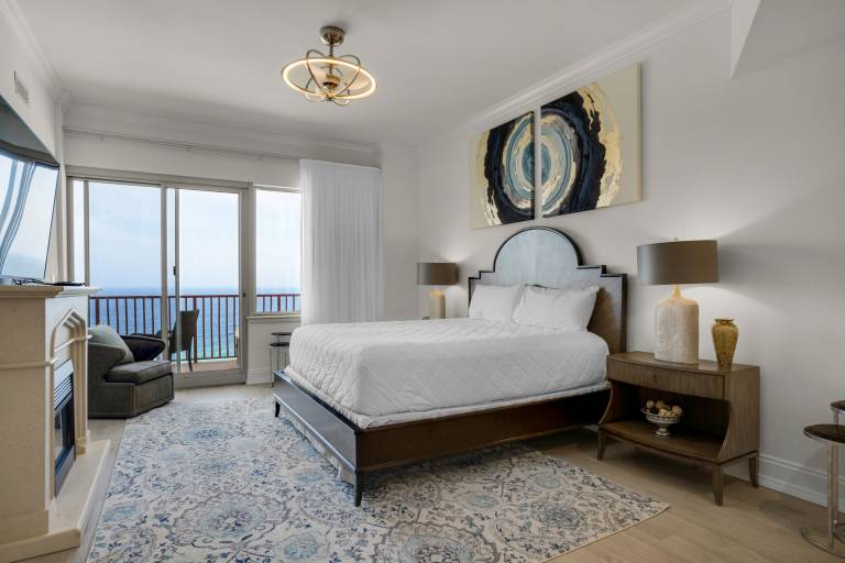 Condo Lower Grand Lagoon