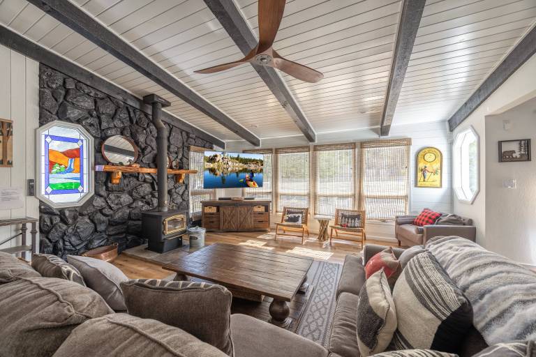 Bear Necessities. New. Modern. Spa. Perfect. Pet Friendly. 3X2 PROMO — photo 2