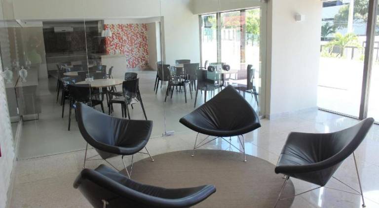 Rental apartment with pool — photo 5