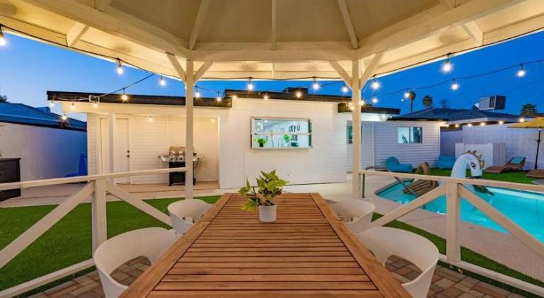 House with 4 rooms for 12 persons — photo 4