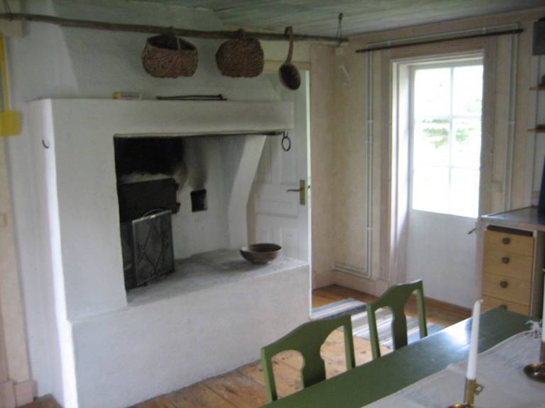 House with grill & garden — photo 4