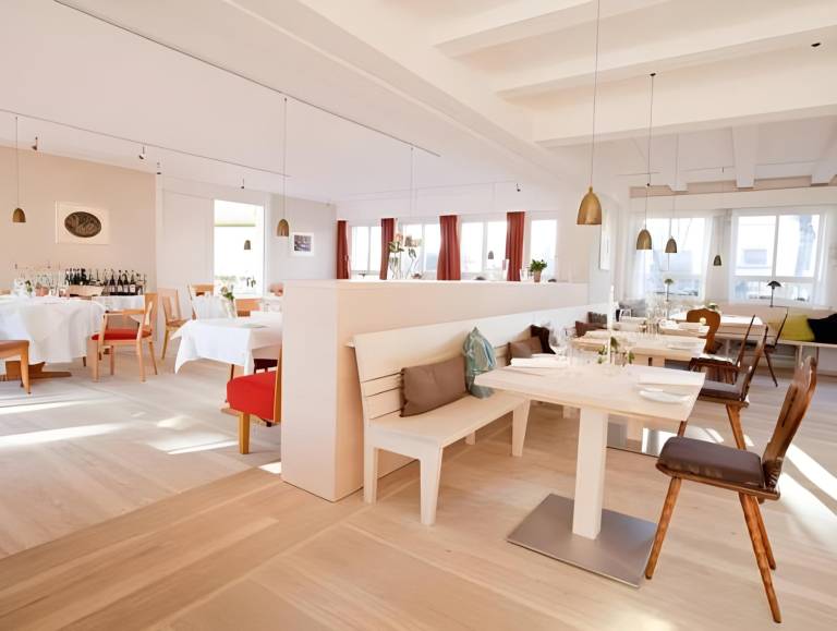 Hotel Restaurant zur Sonne St. Peter — photo 2