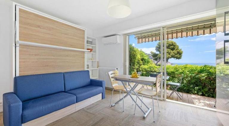 Beautiful rental apartment with patio & private pool | Close to the beach | Dogs allowed — photo 3